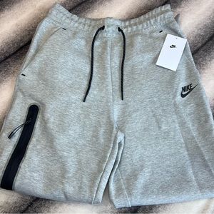 Nike Tech Fleece Dark Grey Heather Black Pants Sweatpants